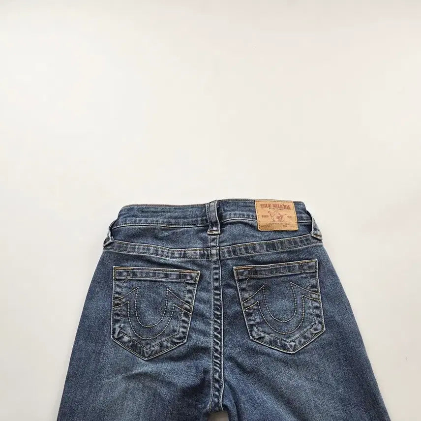 [BUNJANG] True Religion Slim Bootcut Stretch Denim Jeans Size 26 / 트루릴리전 청바지 부츠컷 스판 데님 사이즈26 R6172
