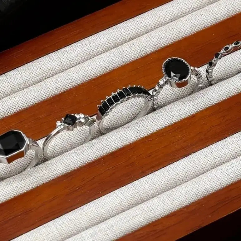 [BUNJANG] Black Stone Ring Set / 블랙 스톤 반지 세트