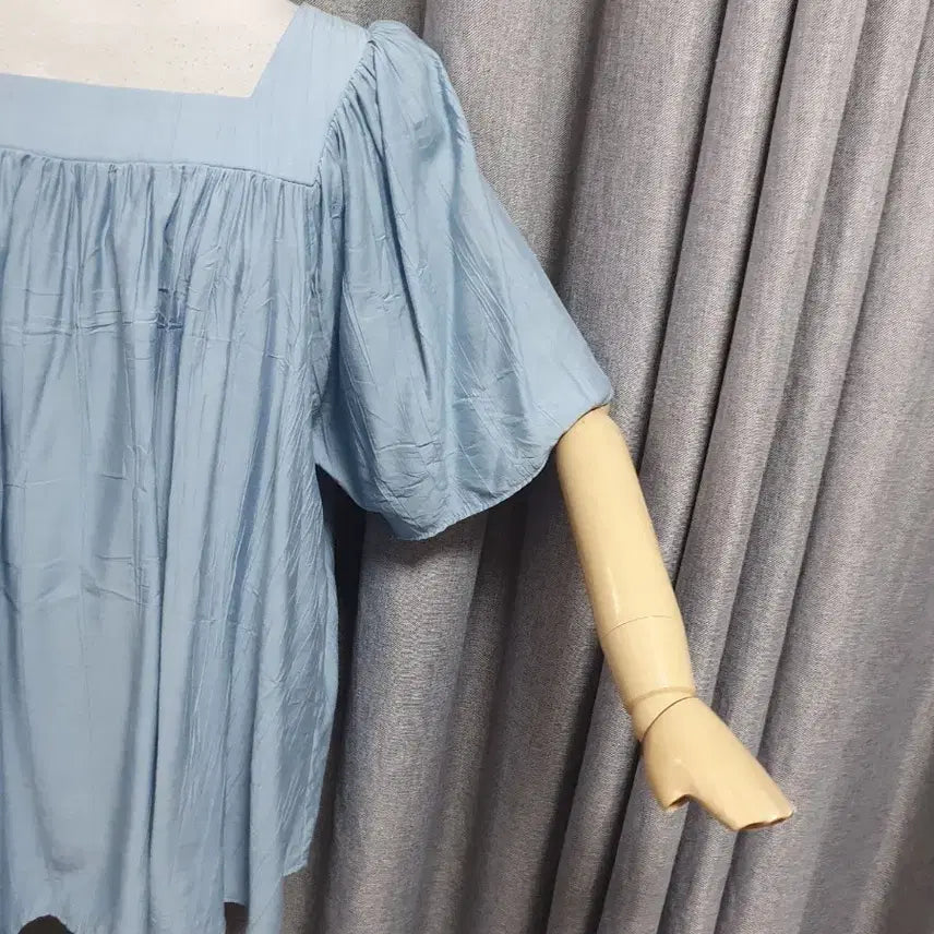 [BUNJANG] Square Blue Blouse / 스퀘어 블루 블라우스