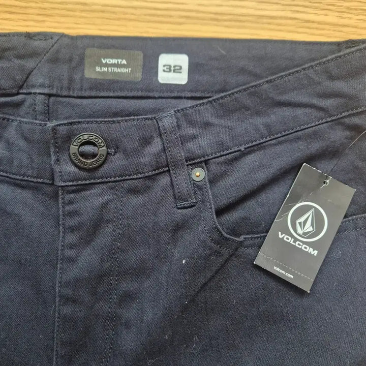 [BUNJANG] Volcom Denim Shorts Size 32 / 새상품 볼컴 데님반바지