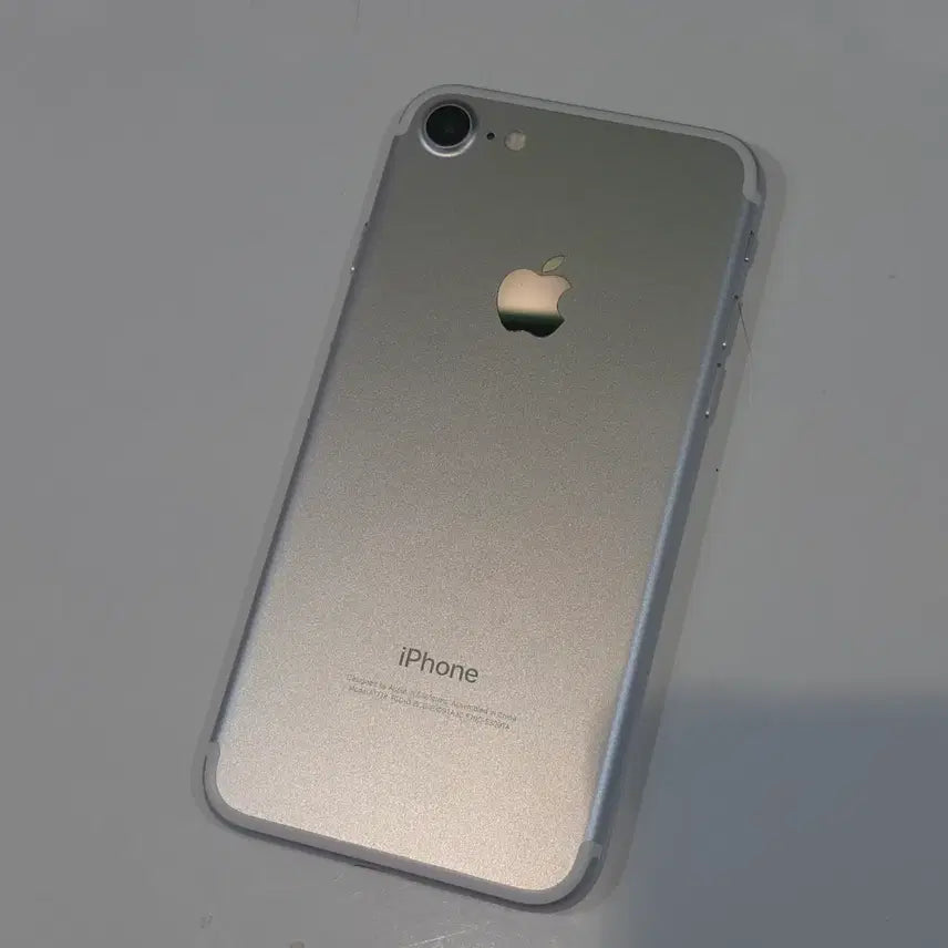 [BUNJANG] Apple iPhone 7 128GB Silver (Camera Silent, 100% Battery) / 아이폰7 128 실버 카메라무음 배터리100