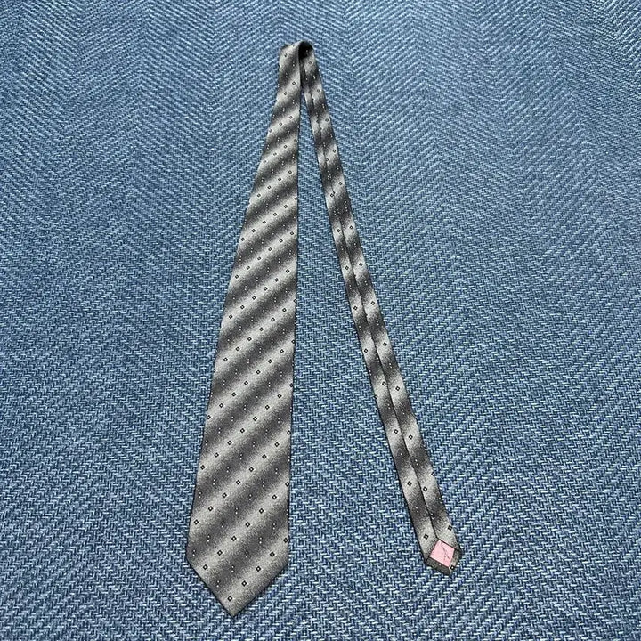 [BUNJANG] Saint Laurent Tie / [Os] 입생로랑 넥타이 만원샵