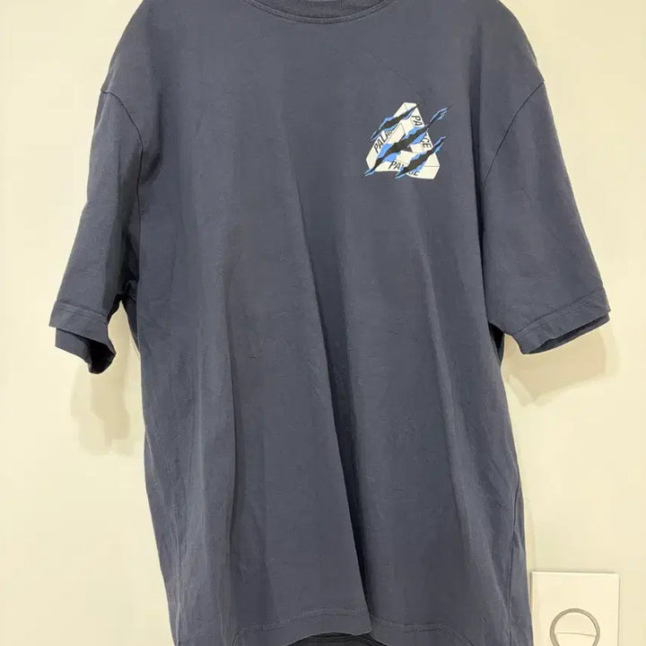 [BUNJANG] Palace Navy T-Shirt / 팔라스 반팔티 L 네이비
