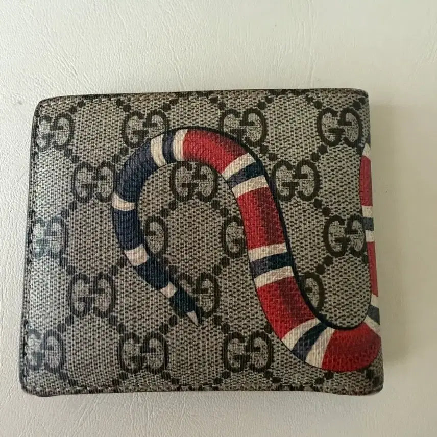[BUNJANG] Gucci Snake Bifold Wallet / 구찌 스네이크 반지갑