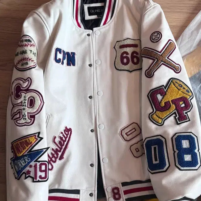 [BUNJANG] White Leather Varsity Jacket / 베이스볼 화이트 레더 바시티 자켓 (양가죽)