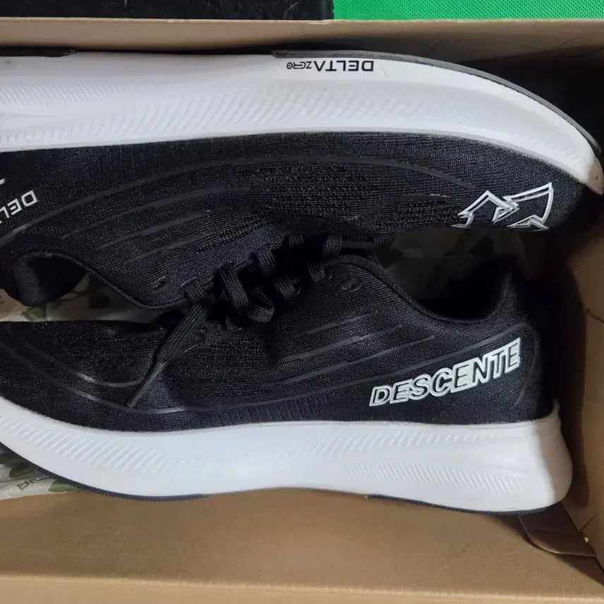 [BUNJANG] Descente Delta Force 265 / 데상트 델타포스 265