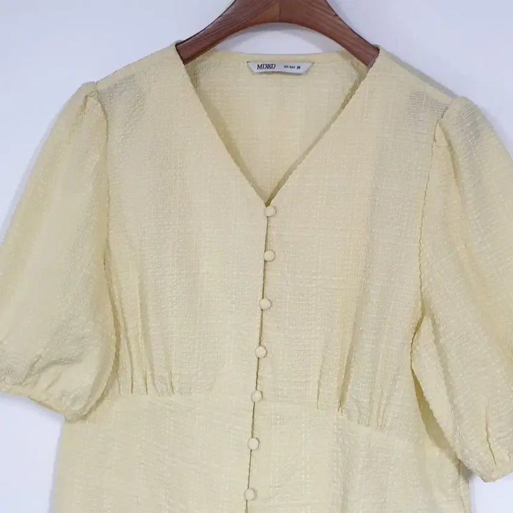 [BUNJANG] MIXXO Seersucker Blouse / MIXXO 시어서커 블라우스 66