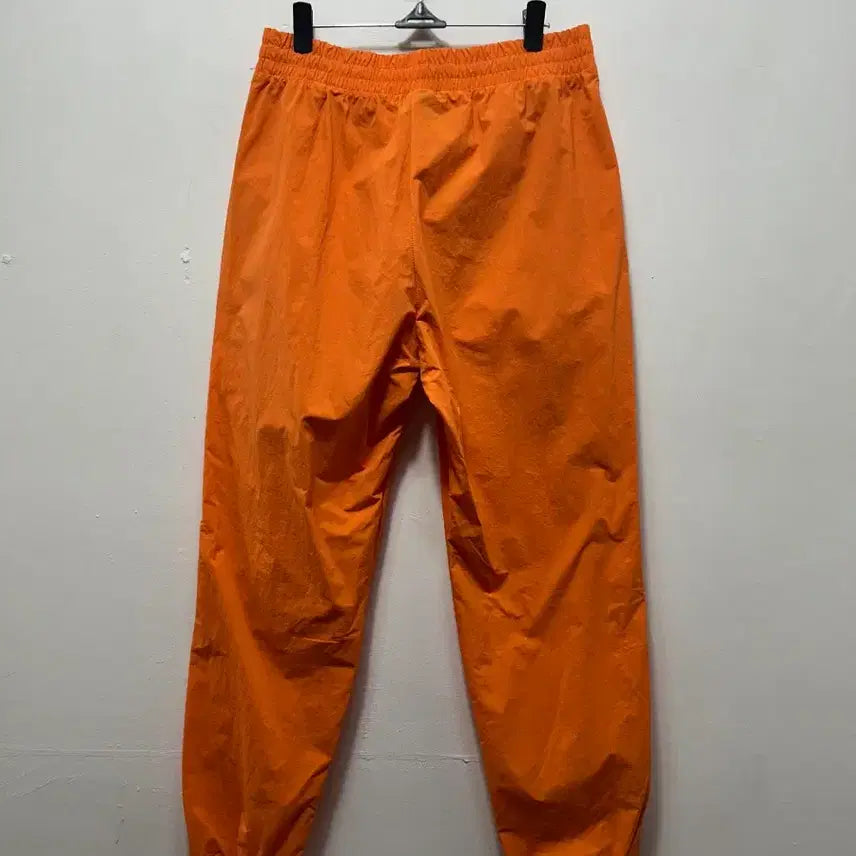 [BUNJANG] Umbro Orange Anorak Training Pants / 엄브로 오렌지 트레이닝 바지 아노락 팬츠 S
