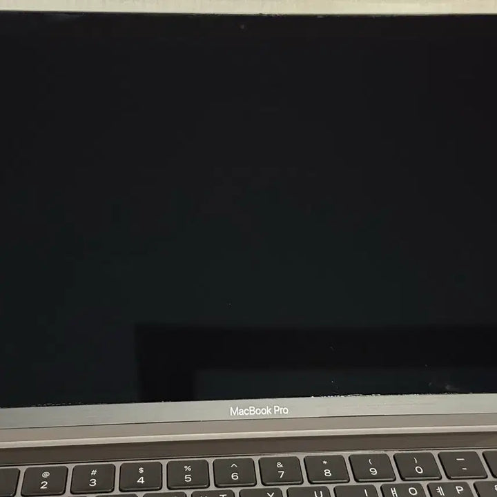 [BUNJANG] Apple MacBook Pro 2020 Intel 13-inch Space Gray / 애플 맥북 인텔 프로 2020 13인치 스페이스 그레이