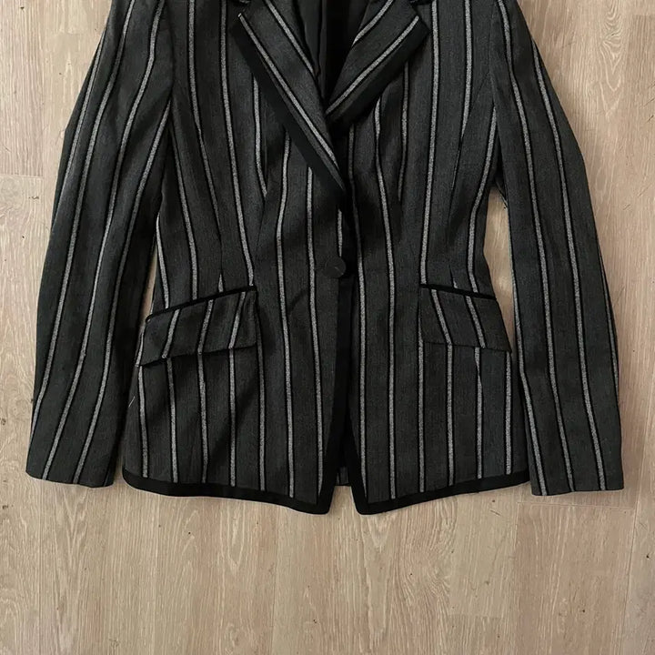 [BUNJANG] Jigott Striped Blazer Jacket (Size 55-66) / 지고트 스트라이프 블레이저 자켓 55-66
