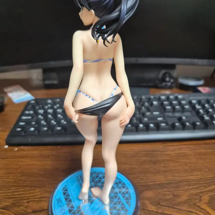 [BUNJANG] Chika Takarada Swimsuit Figure / 타카라다 릿카 수영복 피규어