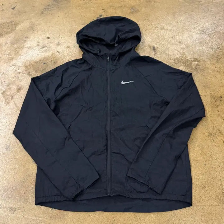 [SOLD OUT] [정품/M] 나이키 바람막이 검정