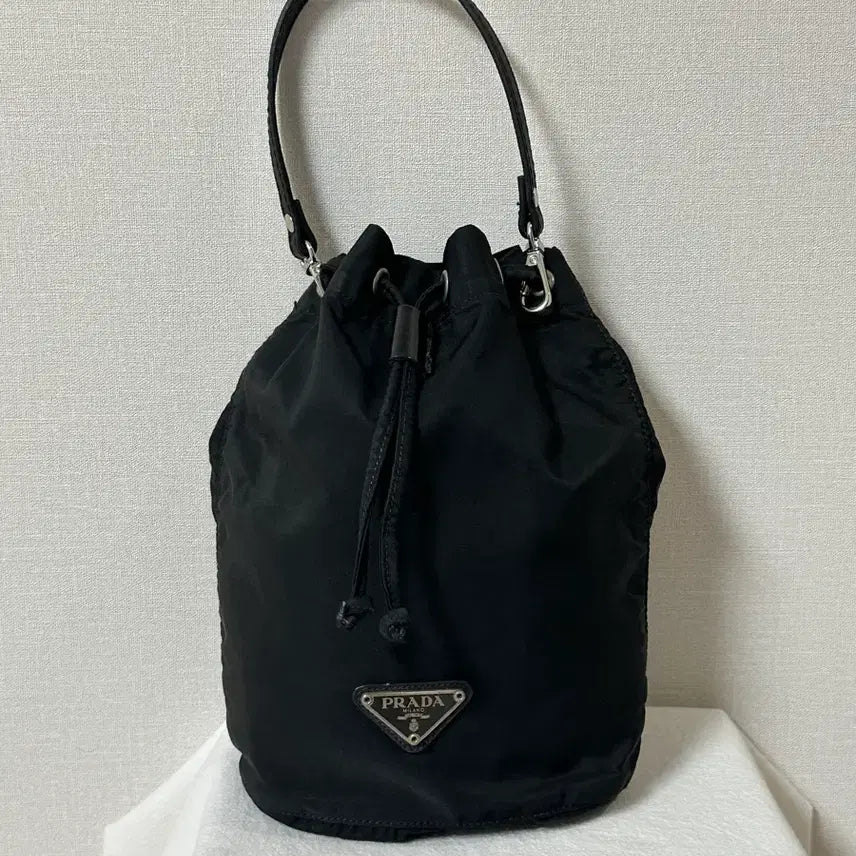 [BUNJANG] Prada Pocono Nylon Drawstring Tote Bag Black / 정품 프라다 포코노 나일론 복조리백 토트백 블랙