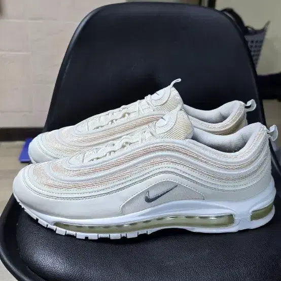 [BUNJANG] Nike Air Max 97 Beige/White US 10.5 / 나이키 에어맥스 97 베이지/화이트 285