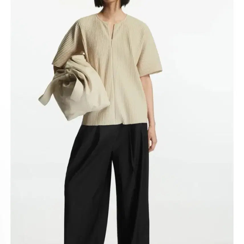 [BUNJANG] COS Pleated Half-Zip T-shirt / COS 코스 플리츠 반집업 티셔츠 S