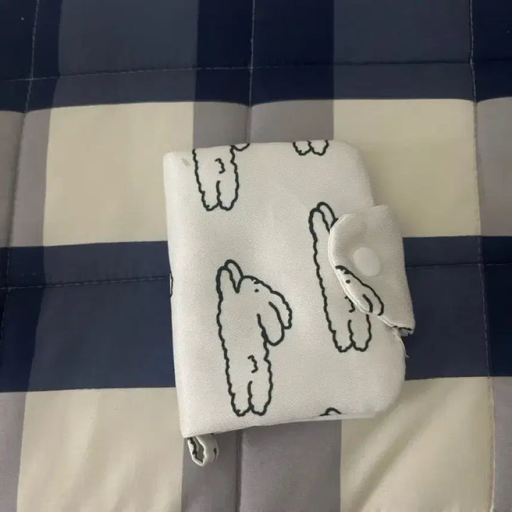 [BUNJANG] White Rabbit Coin Pouch / 토끼지갑