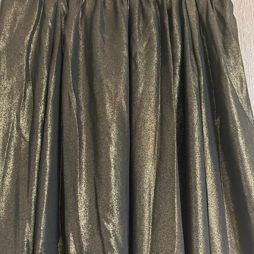 [BUNJANG] OKAN Gold Chiffon Shirring Long Skirt Black / 오칸 골드펄 쉬폰 셔링 롱 스커트 블랙