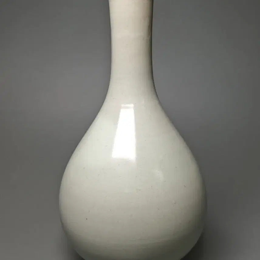 [BUNJANG] Qing Dynasty Mid-period Jiangxi Kiln White Glazed Vase / [진품] 청나라 중기 강서요 백유 장경병 중국도자기 골동품 수집품