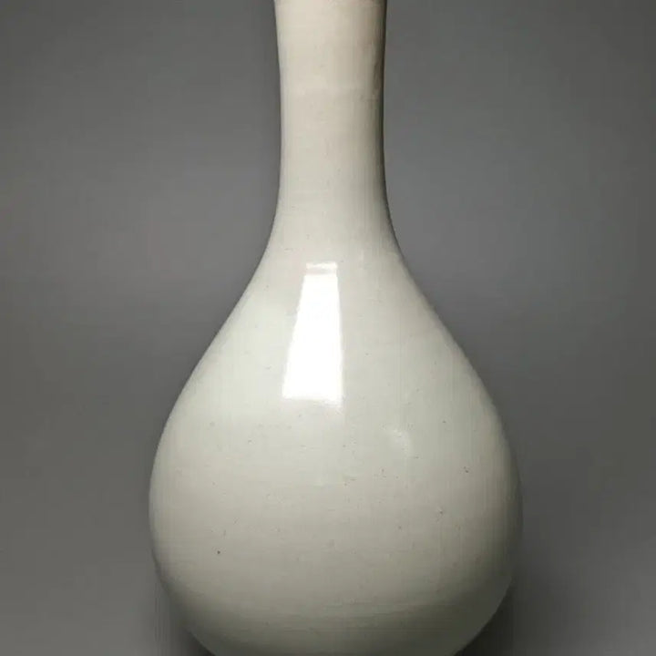 [BUNJANG] Qing Dynasty Mid-period Jiangxi Kiln White Glazed Vase / [진품] 청나라 중기 강서요 백유 장경병 중국도자기 골동품 수집품