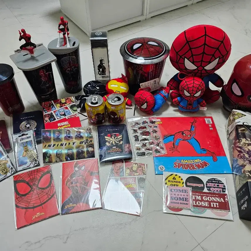 [BUNJANG] Spider-Man Iron Man Marvel Movie Merchandise Collection Poster Pamphlet / 스파이더맨 아이언맨 외 마블 굿즈 영화 소장품 포스터 팜플렛