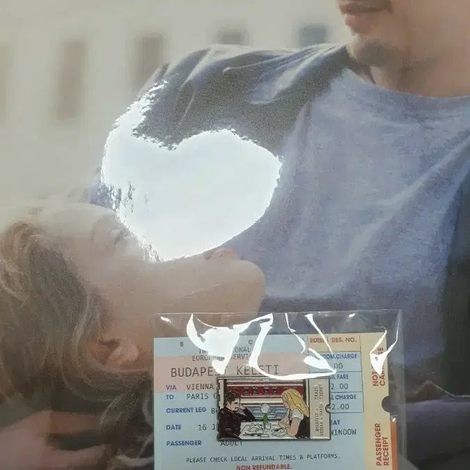 [BUNJANG] Before Sunrise CGV Poster &amp; Goods Package Badge Bundle Set / 비포 선라이즈 CGV 포스터 &amp; 굿즈 패키지 뱃지
