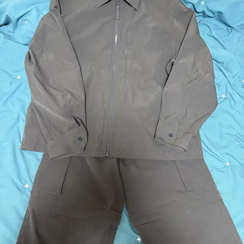 [BUNJANG] GU Utility Jacket &amp; Pants Set / 일본 GU 유틸리티 자켓 &amp; 팬츠 셋업 팝니다