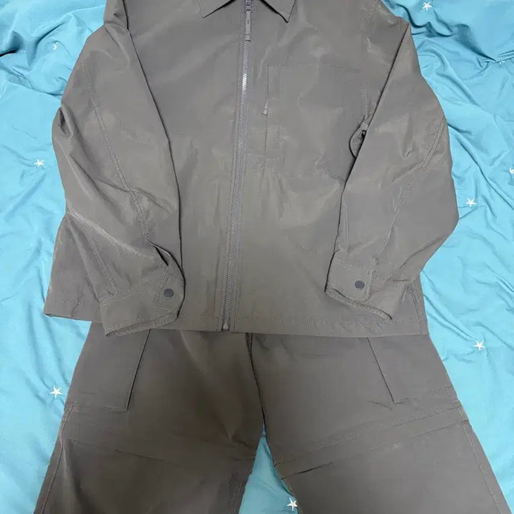 [BUNJANG] GU Utility Jacket &amp; Pants Set / 일본 GU 유틸리티 자켓 &amp; 팬츠 셋업 팝니다