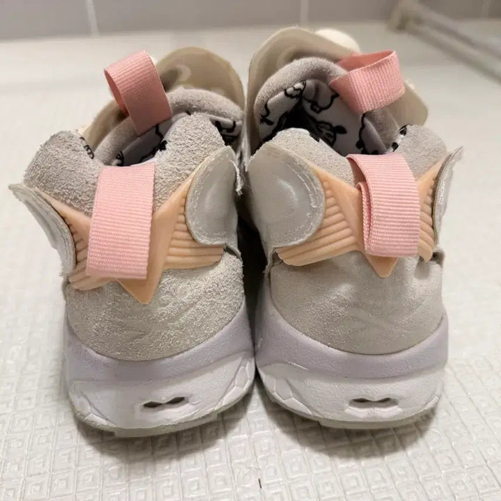 [SOLD OUT] 양퓨리 리복 240