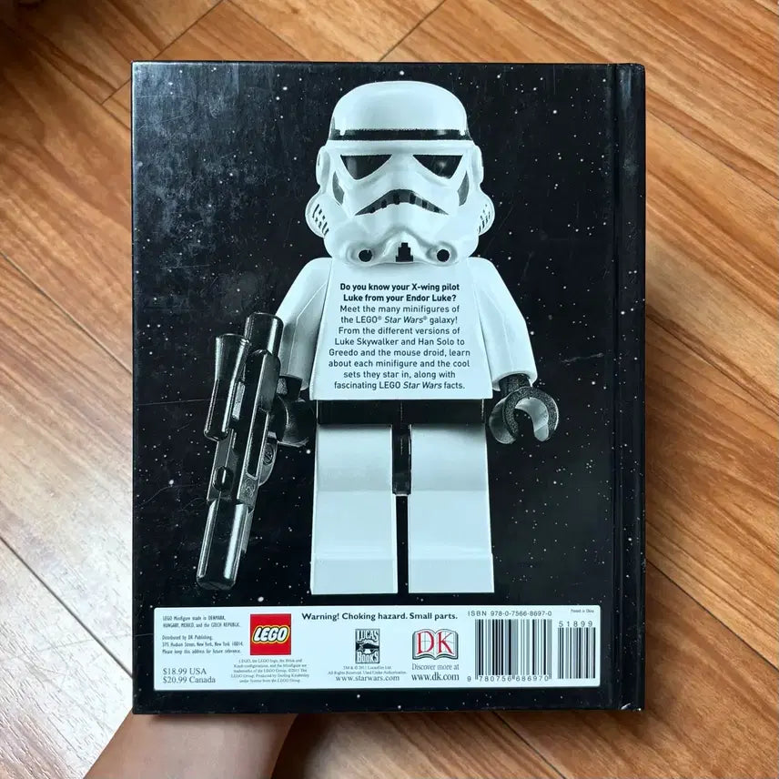 [BUNJANG] LEGO Star Wars Character Encyclopedia Book with Han Solo Minifigure / 레고 스타워즈 캐릭터 엔사이클로피디아 책 - 한솔로 미피포함
