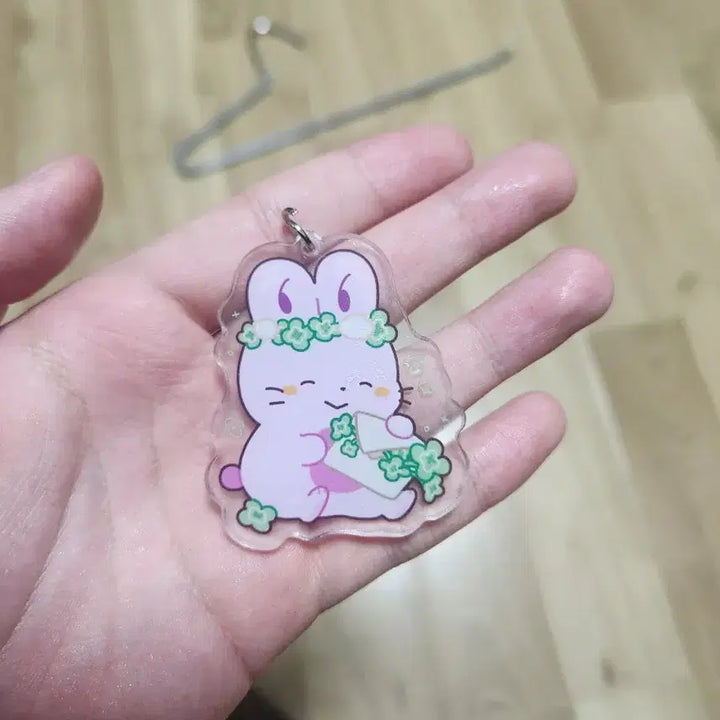 [BUNJANG] Pixely Suhyun Acrylic Keyring / 픽셀리 수현 아크릴 키링