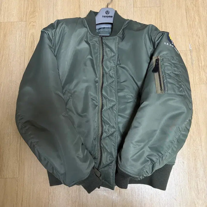 [SOLD OUT] 브론슨 ma-1 라지