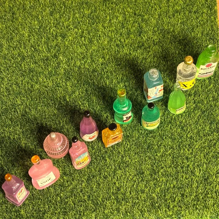 [BUNJANG] Miniature Drink Bottles Set (12 Pieces) / 미니어처 음료 술병 12개 세트