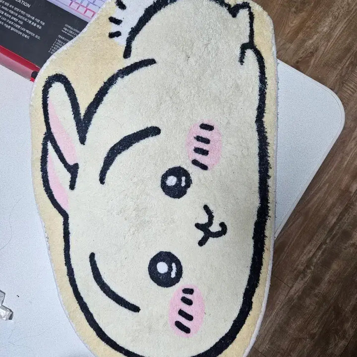 [BUNJANG] Chiikawa Usagi Character Welcome Mat / 먼작귀 우사기 발매트