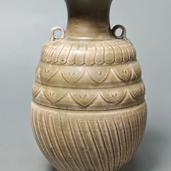 [BUNJANG] Northern Song Dynasty Celadon Twin-Handled Vase with Lotus Petal Design - Antique Chinese Porcelain / [진품] 출토품 북송 청자 연판문 쌍이환 호형병 중국도자기 골동품