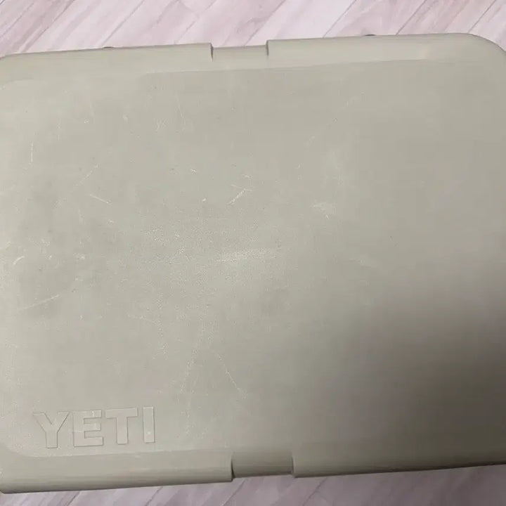[BUNJANG] Yeti Tundra 35 Tan Cooler / 예티 툰드라 35 탄색