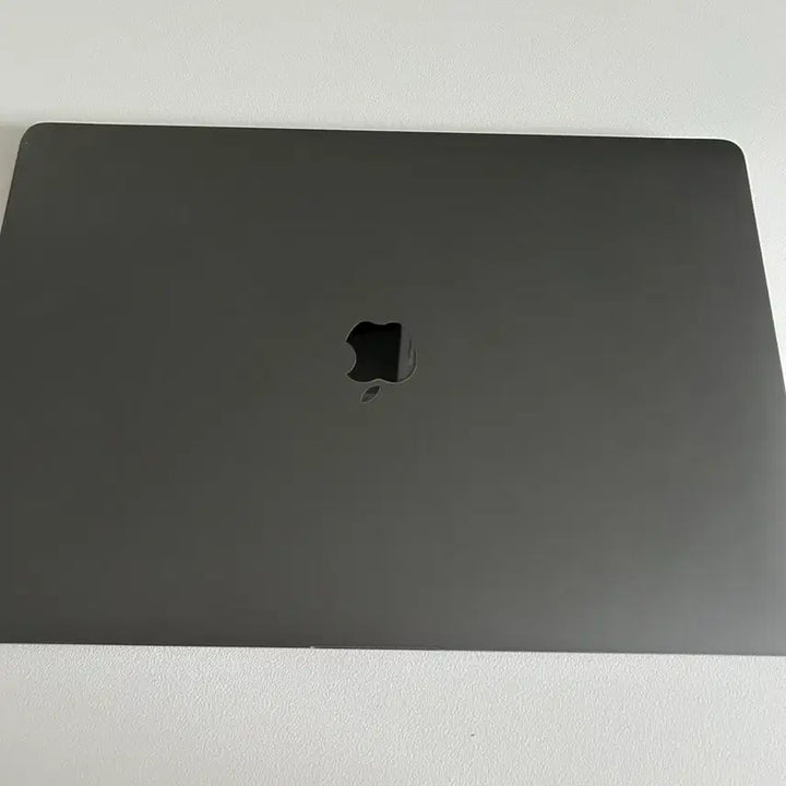 [SOLD OUT] 맥북 프로 Macbook pro 15인치(14,3) 2017