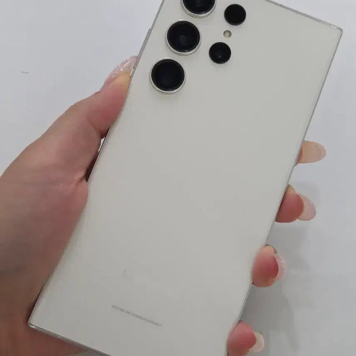 [BUNJANG] Samsung Galaxy S23 Ultra 256GB White (Used) / 갤럭시S23울트라 무잔상SS급 서울s23울트라 부산s23울트라 강원s23
