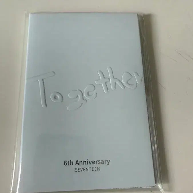 [BUNJANG] SEVENTEEN 6th Anniversary Celebration Pendant / 세븐틴 6주년 기념 셀레브레이션 펜던트