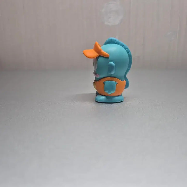 [BUNJANG] Supermarket Day Clerk Hangyodong Figure / 슈퍼마켓 데이 한교동 피규어