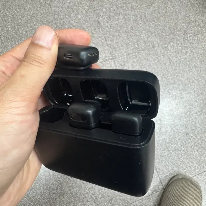 [BUNJANG] Type-C Lavalier Microphone Set / C타입 핀마이크 세트 팝니다