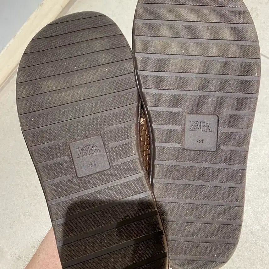[BUNJANG] Zara Slip-on Sandals Size 41 / 자라 슬리퍼 41사이즈