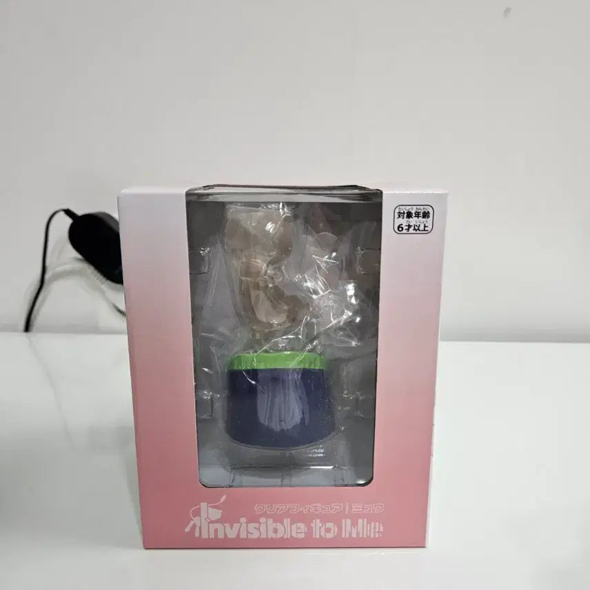 [BUNJANG] Pokemon Center Clear Figure Mew / 포켓몬센터 클리어 피규어 Invisible to Me 뮤