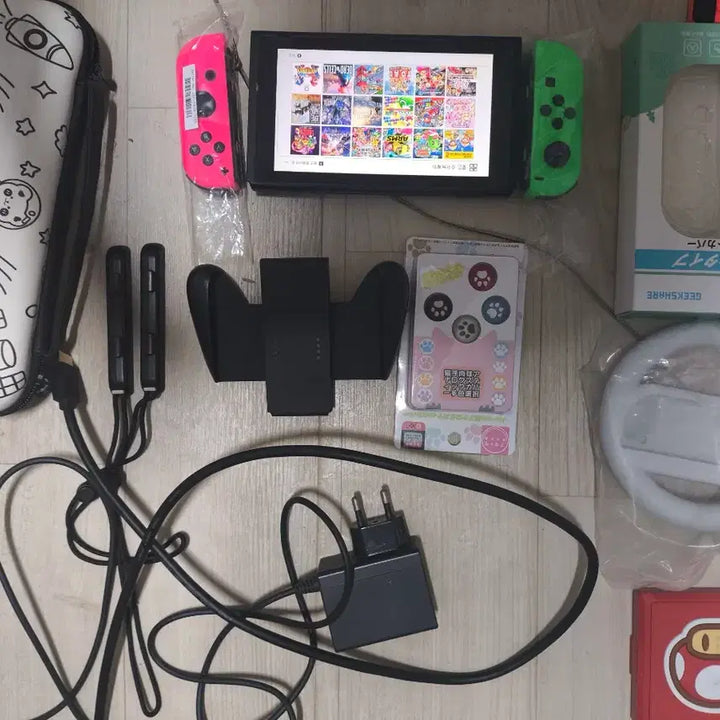 [BUNJANG] Nintendo Switch 2017 Version with Excellent Condition Joy-Cons / 닌텐도 스위치 2017년도 상태좋음