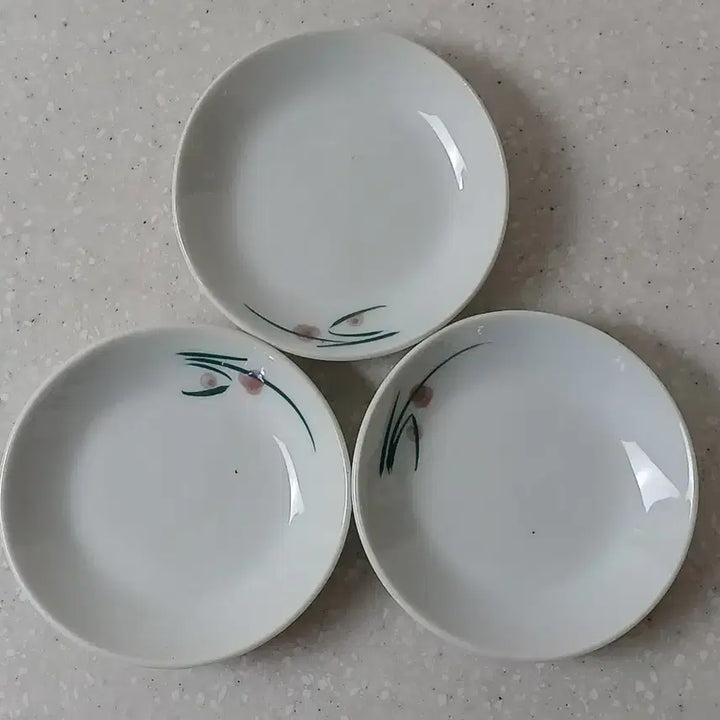 [BUNJANG] Antique Korean Flower Plate Bundle Set (9 Plates) / 근대사 수집품 왜사기 빈티지 꽃접시 9 장 일괄