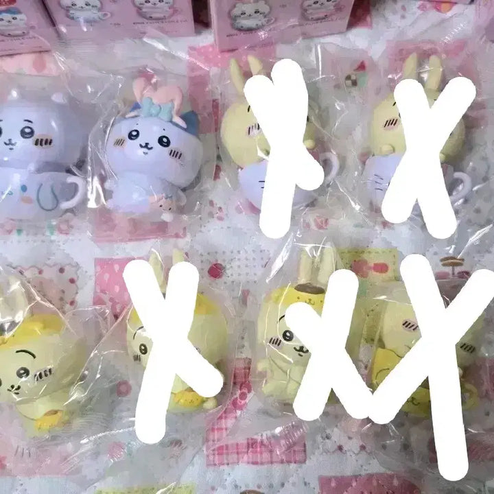 [BUNJANG] Sanrio Collaboration "Friends on the Cup" Figure Set / 산리오 먼작귀 콜라보 컵 위의 친구들 피규어