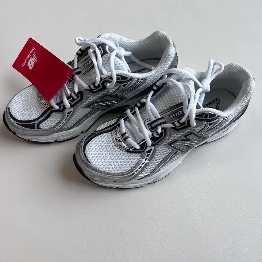 [BUNJANG] New Balance 740 Sneakers / 뉴발란스740운동화