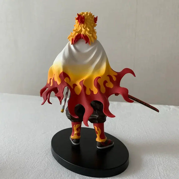 [BUNJANG] Demon Slayer Kyojuro Rengoku Figure / 귀멸의 칼날 렌고쿠 피규어