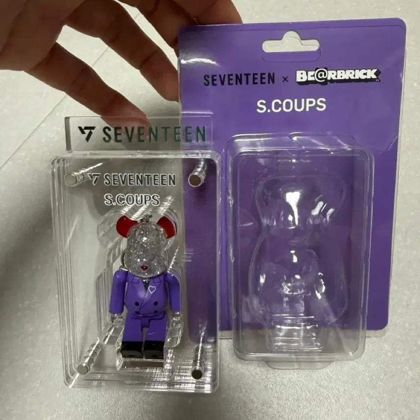[BUNJANG] SEVENTEEN S.COUPS Bearbrick Keyring / 세븐틴 에스쿱스 베어브릭 키링