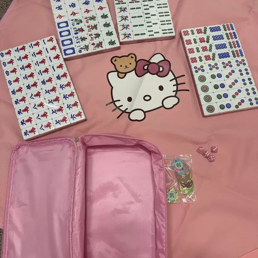 [BUNJANG] Hello Kitty Mahjong Set with Pink Pouch / 헬로키티 마작 세트