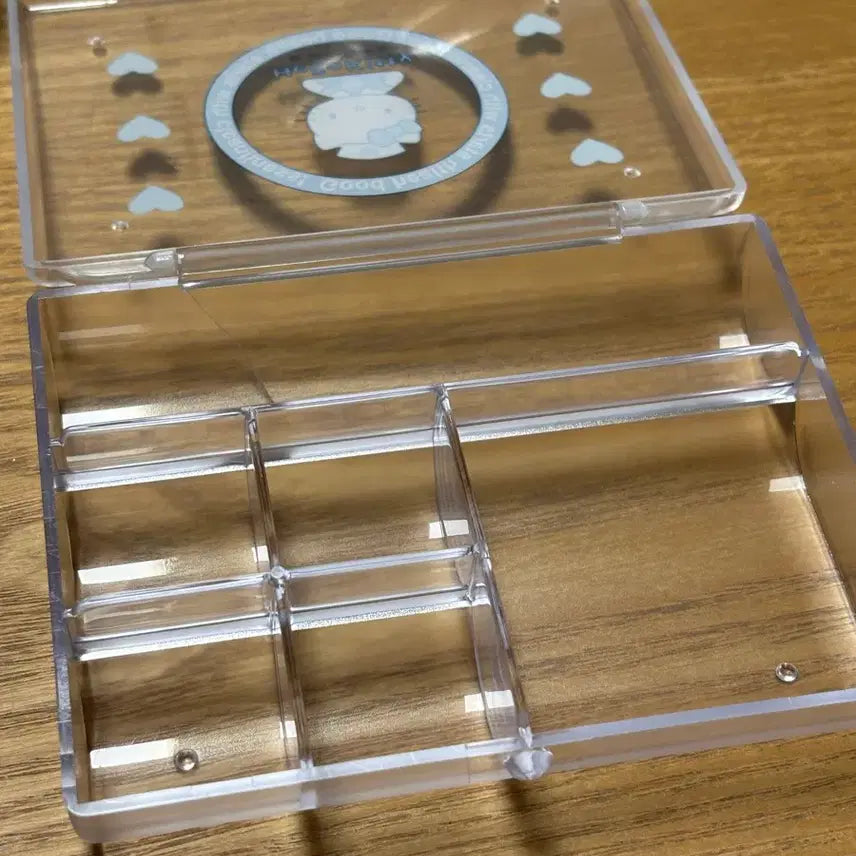 [BUNJANG] Hello Kitty Nurse Clear Storage Case / 헬로키티 간호사 투명 수납 케이스